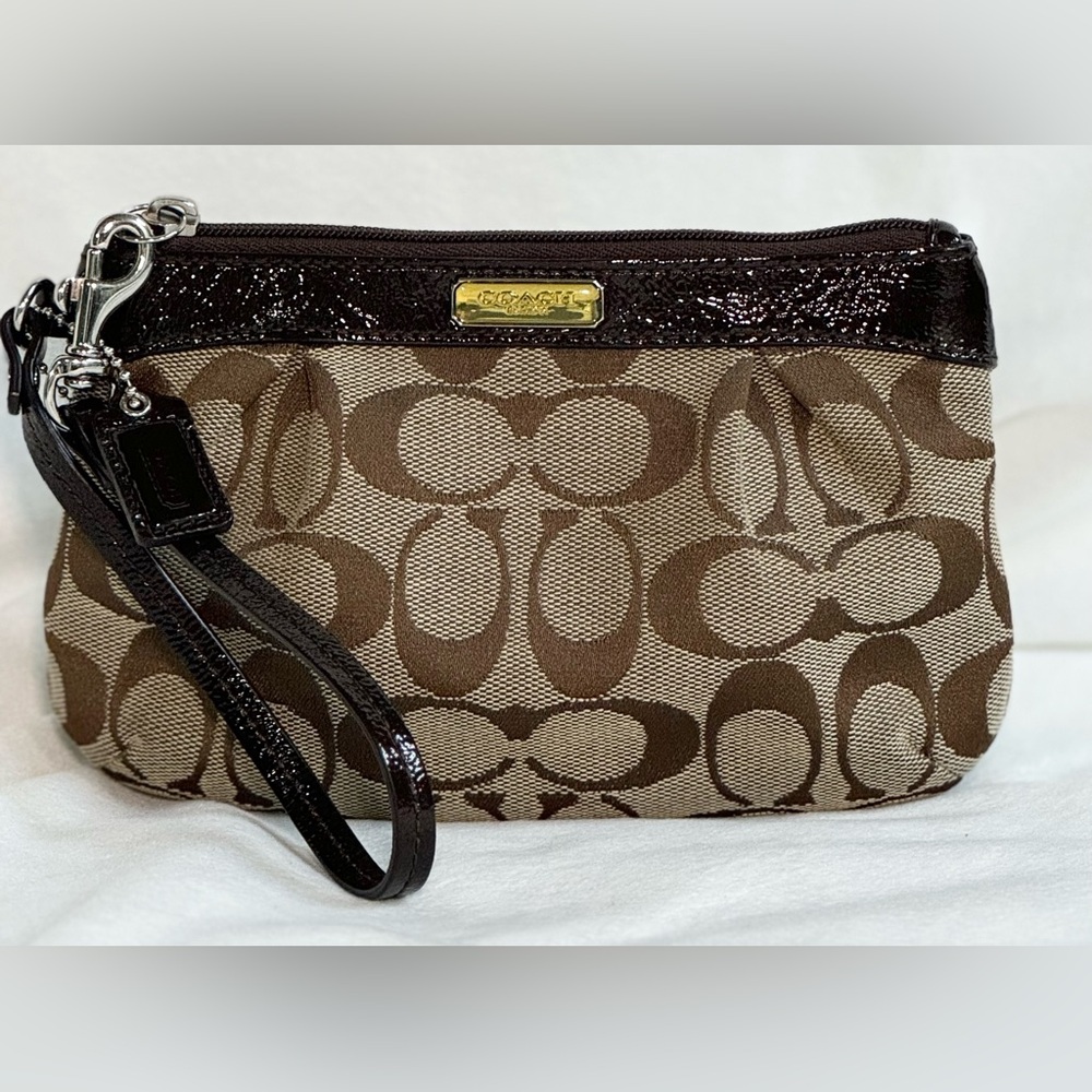 Coach Signature Wristlet (Pre-Loved)
